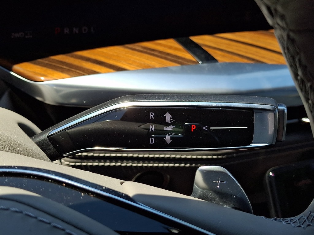 2026 Cadillac Escalade ESV Platinum Sport - Photo 10