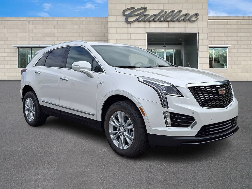 2026 Cadillac XT5 Luxury - Photo 2