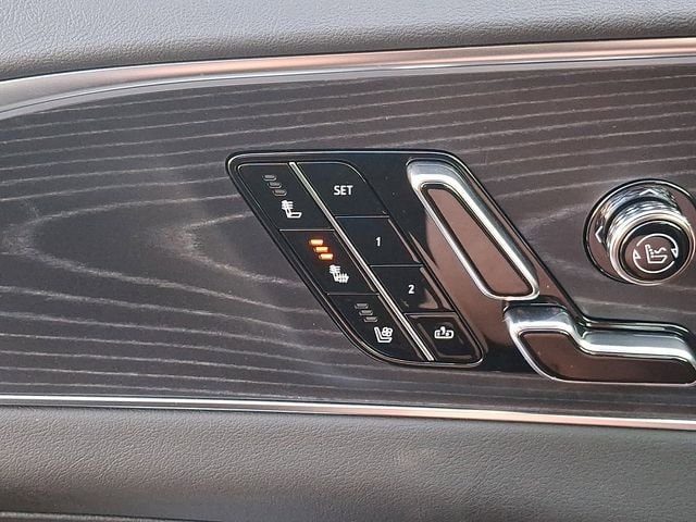 2026 Cadillac LYRIQ Signature Sport - Photo 15