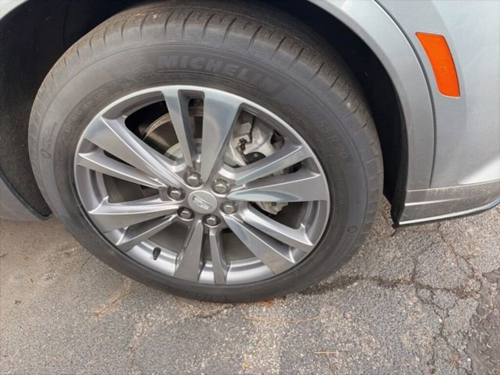 Certified 2025 CADILLAC XT6 Premium Luxury SUV