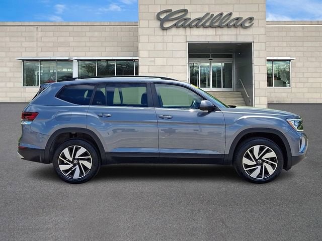 2025 Volkswagen Atlas SE w/Tech - Photo 9