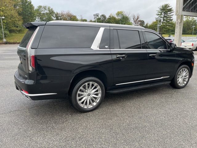 2023 Cadillac Escalade ESV Premium Luxury photo 4
