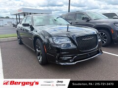 2023 Chrysler 300