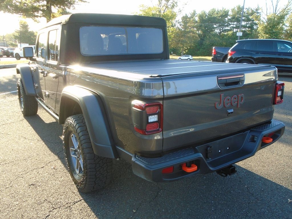 2024 Jeep Gladiator Mojave photo 3