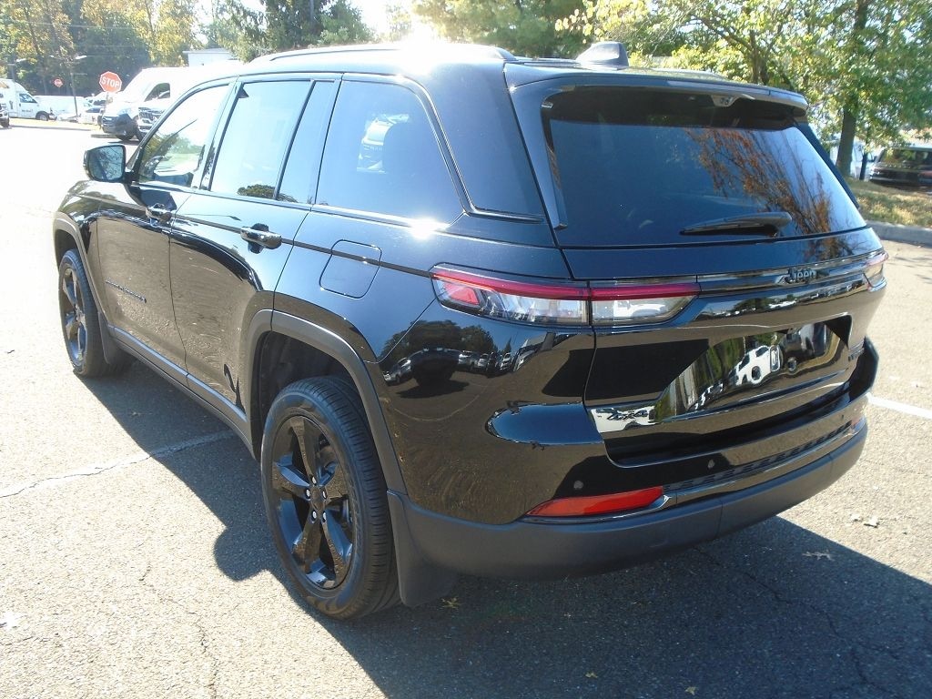 Certified 2024 Jeep Grand Cherokee Limited SUV