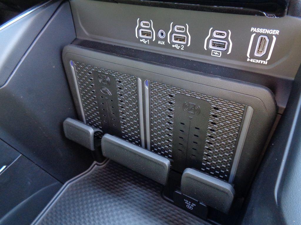 2026 RAM 1500 Laramie - Photo 15