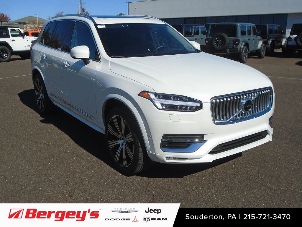 2022 Volvo XC90 Inscription