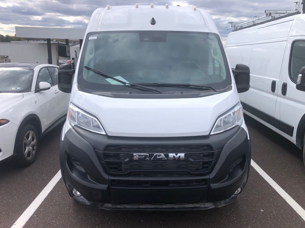 2025 Ram ProMaster 2500 Cargo Van photo 3