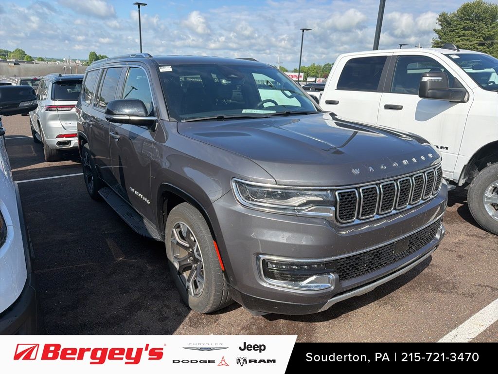 2024 Jeep Wagoneer Series III 4WD's photo