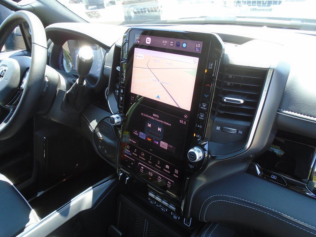 2025 RAM 2500 Limited - Photo 12