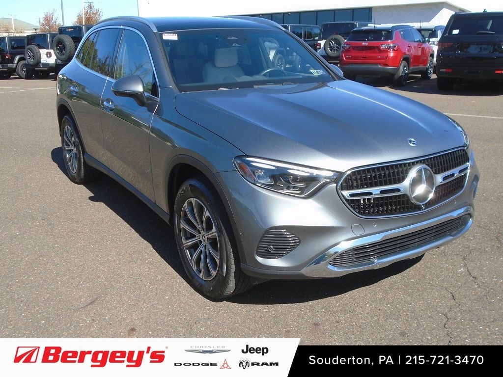 Used 2023 Mercedes-Benz GLC GLC 300 SUV