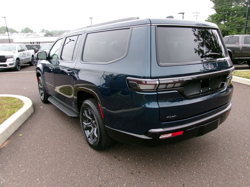 New 2026 Jeep Grand Wagoneer L Limited Altitude Sport Utility