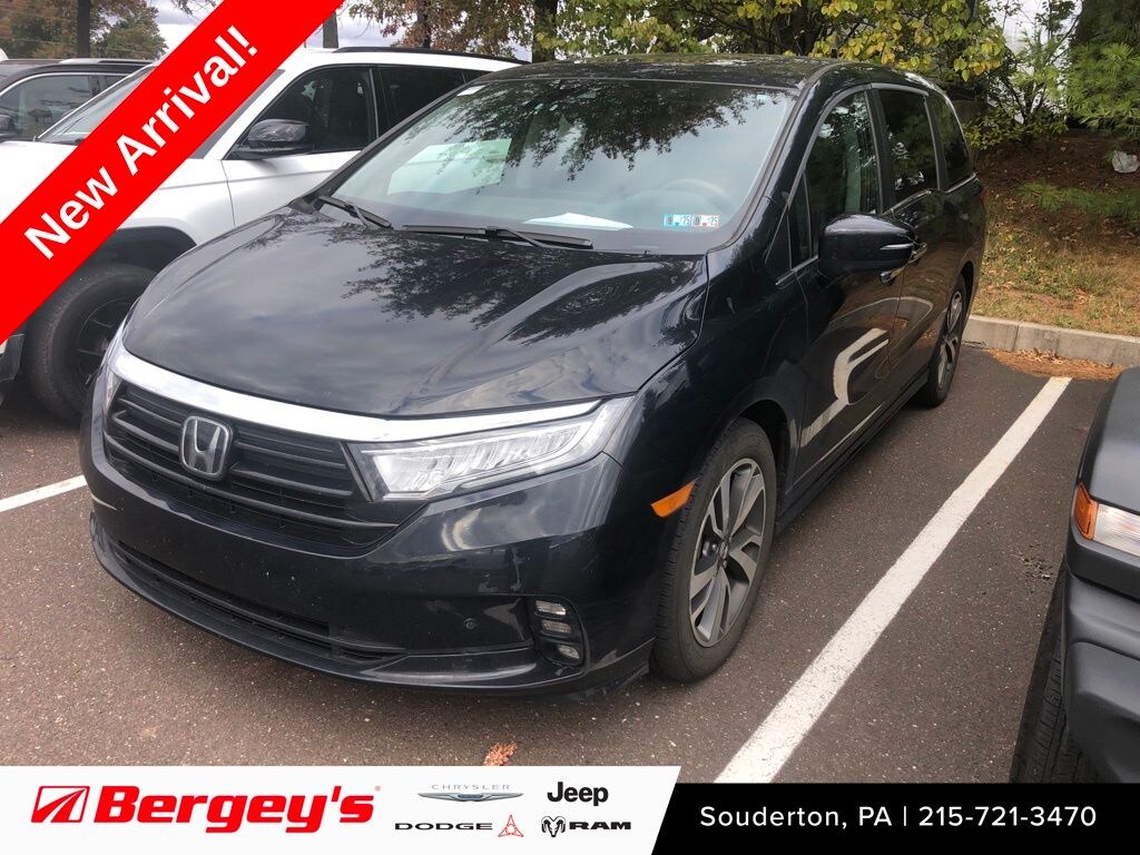 Used 2022 Honda Odyssey Touring Minivan/Van