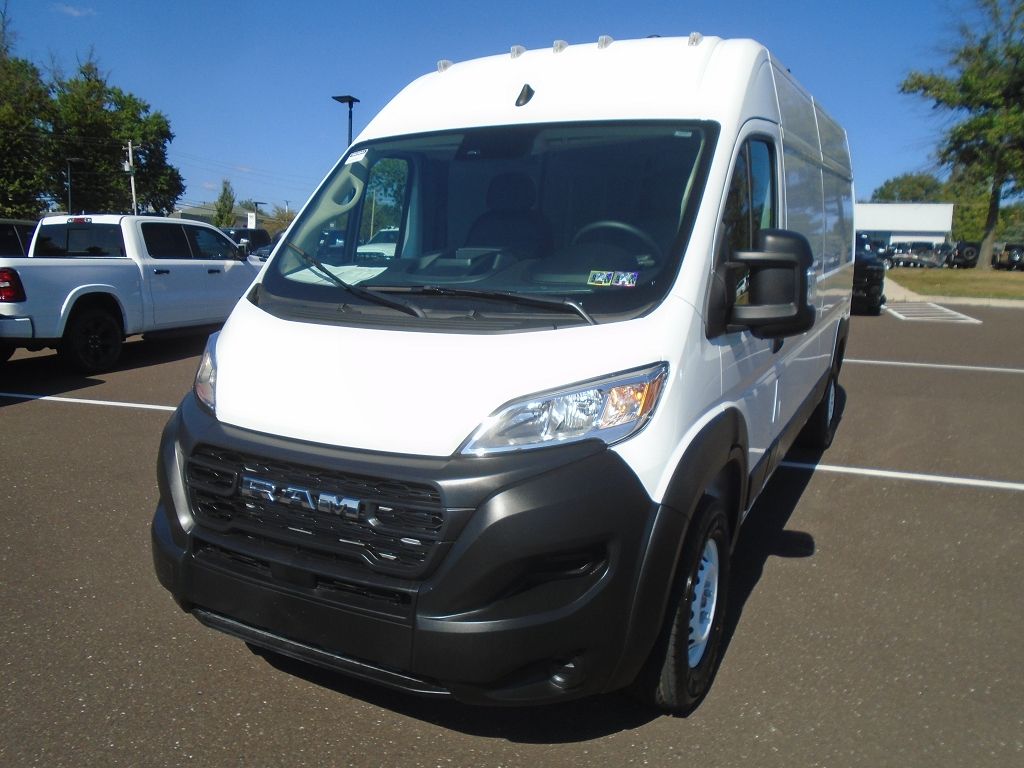 2025 Ram ProMaster 2500 Cargo Van photo 3