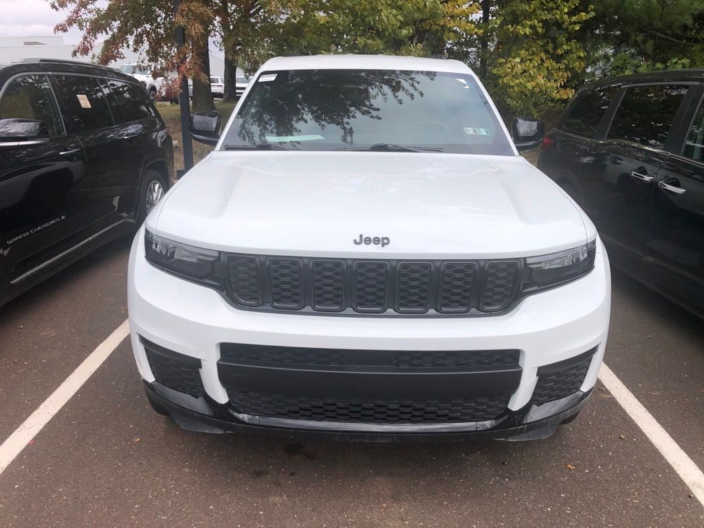 Certified 2024 Jeep Grand Cherokee L Altitude SUV