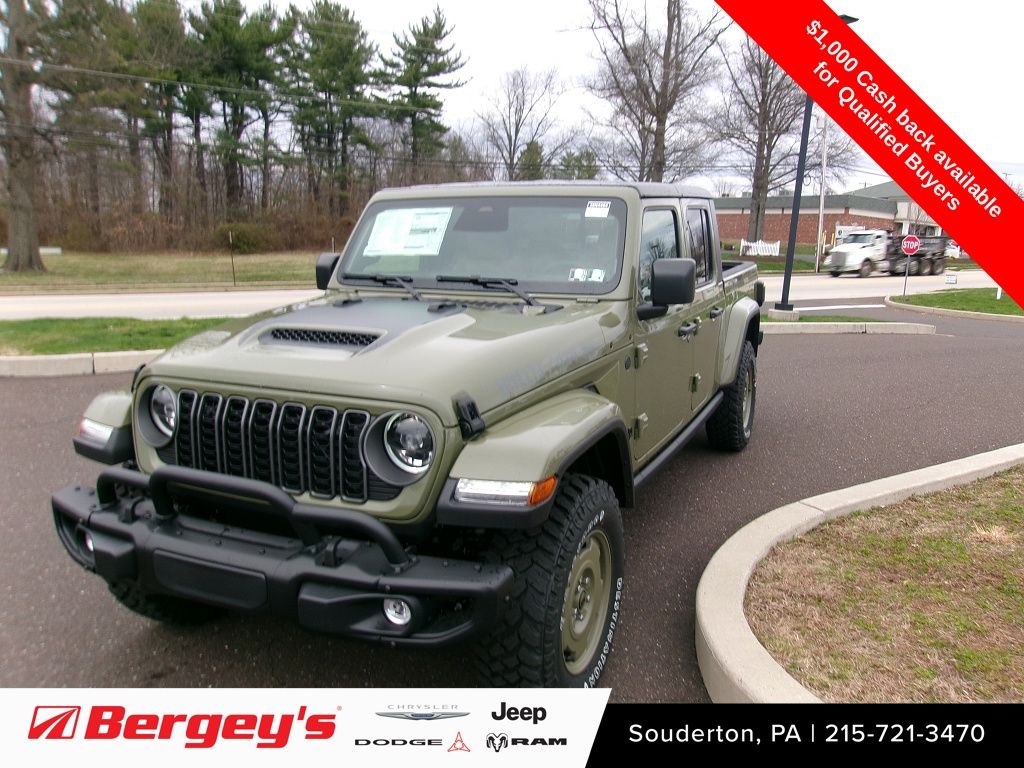 2026 Jeep Gladiator Pickup 