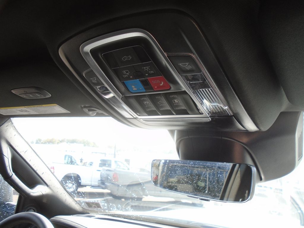 2025 RAM 2500 Limited - Photo 19