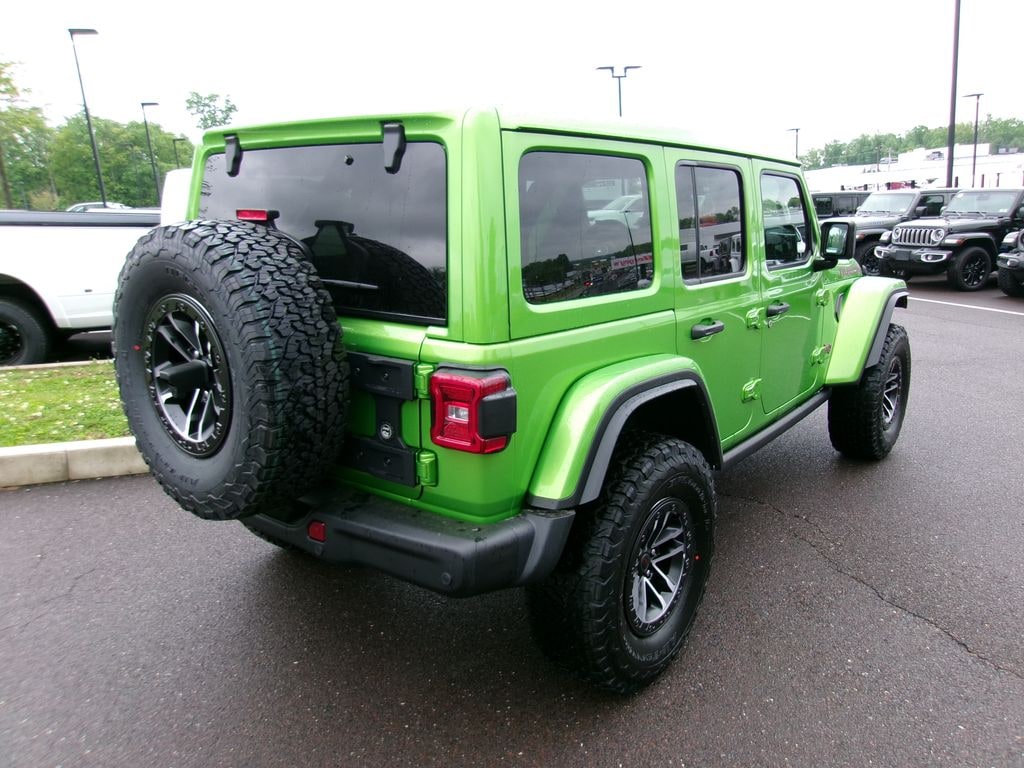 New 2026 Jeep Wrangler Rubicon X Sport Utility