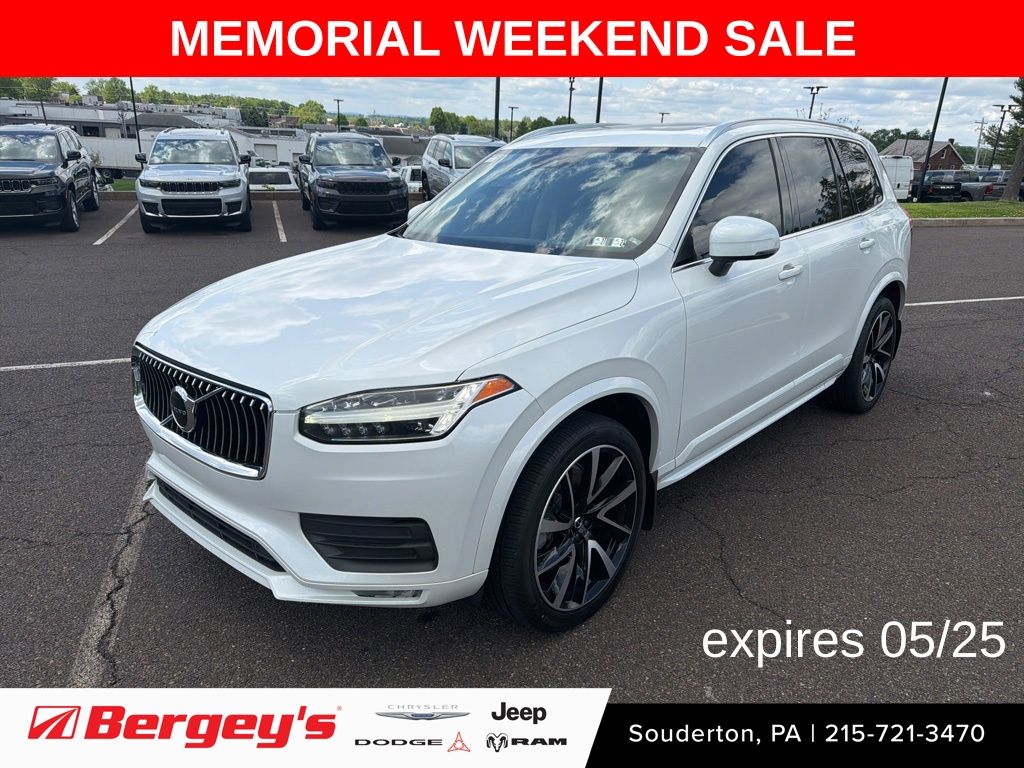 2020 Volvo XC90 T6 Momentum 6 Passenger AWD's photo