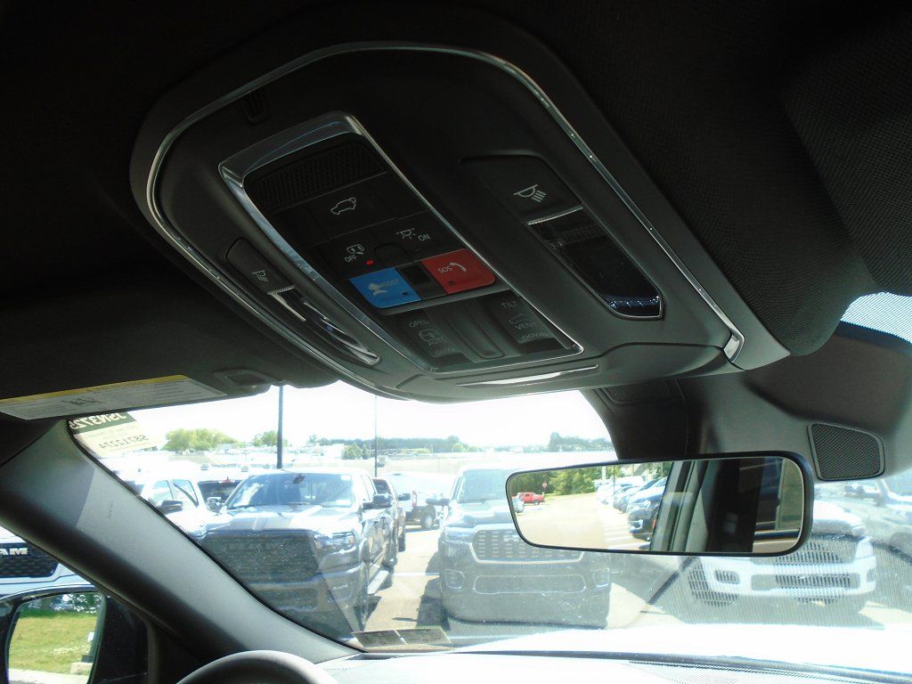 2025 Jeep Grand Cherokee L Altitude - Photo 19