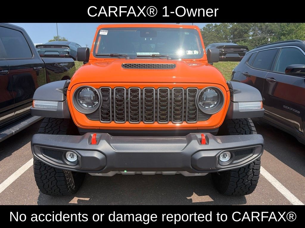 Certified 2025 Jeep Gladiator Mojave Truck
