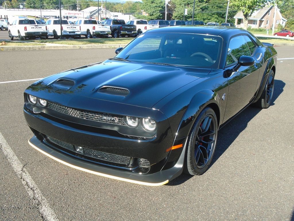 2023 Dodge Challenger SRT8 Hellcat Widebody photo 2