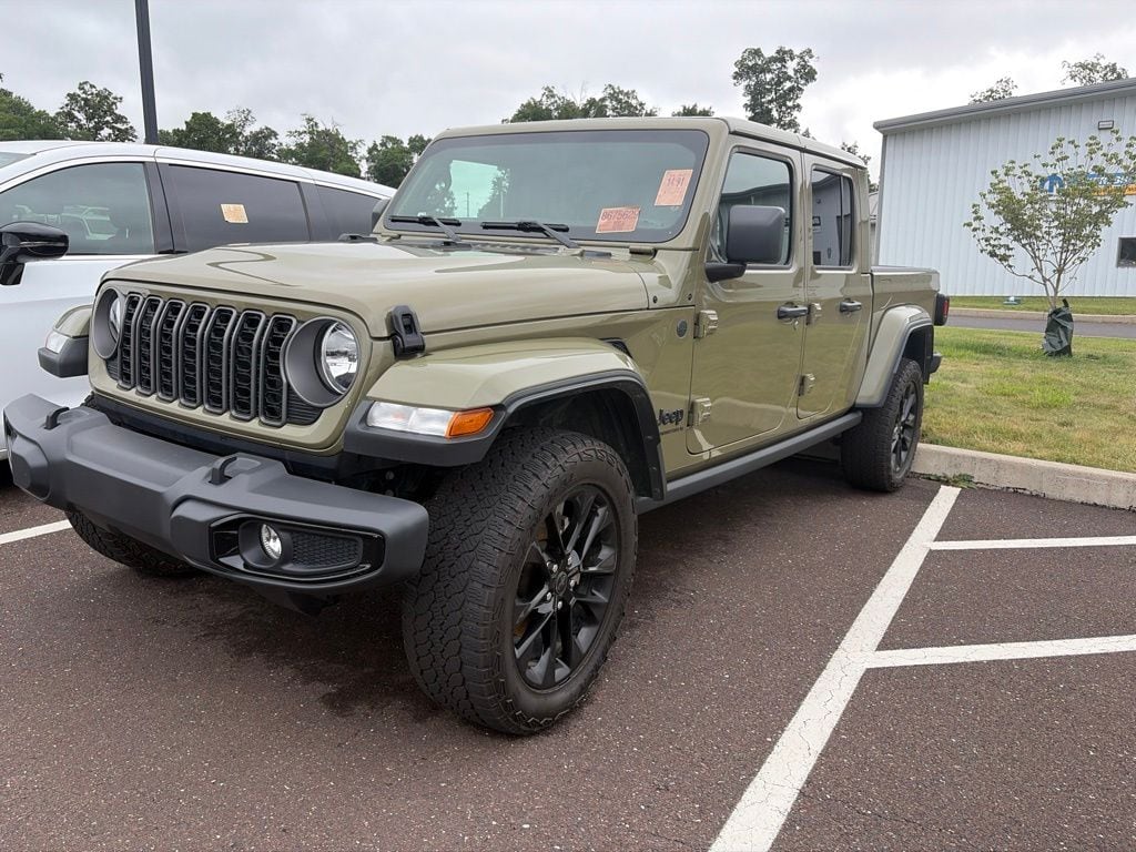 Certified 2025 Jeep Gladiator Nighthawk Truck