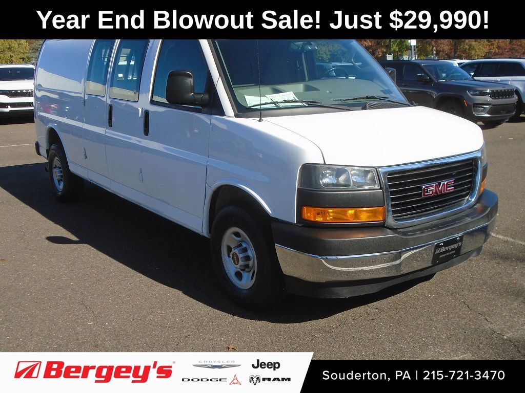 2019 GMC Savana Cargo Work Van's photo