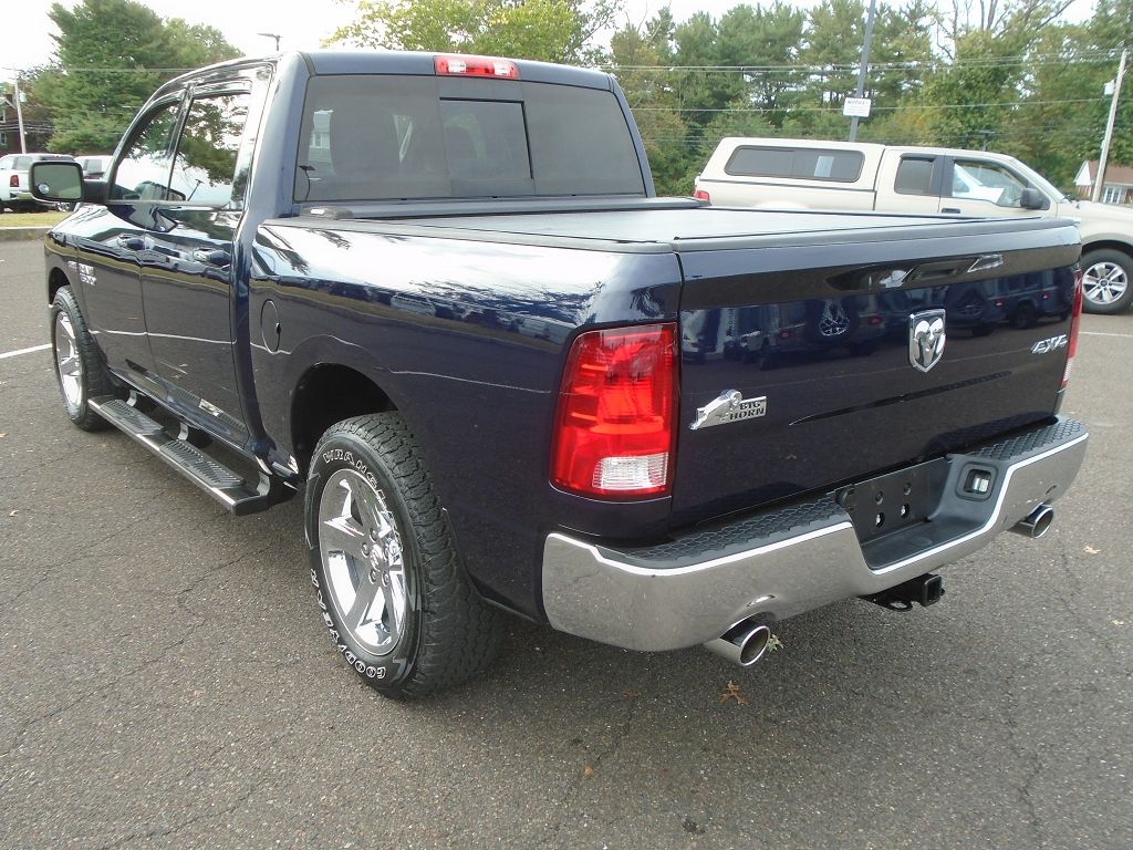 2015 Ram 1500 Big Horn photo 3
