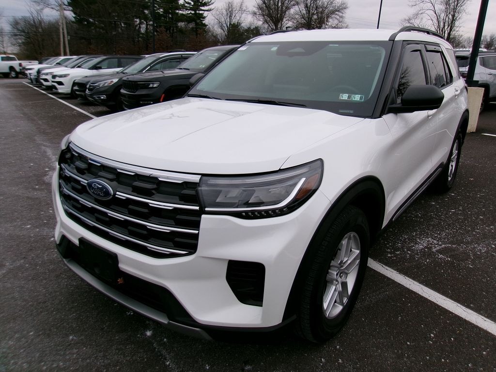 Used 2025 Ford Explorer Active SUV