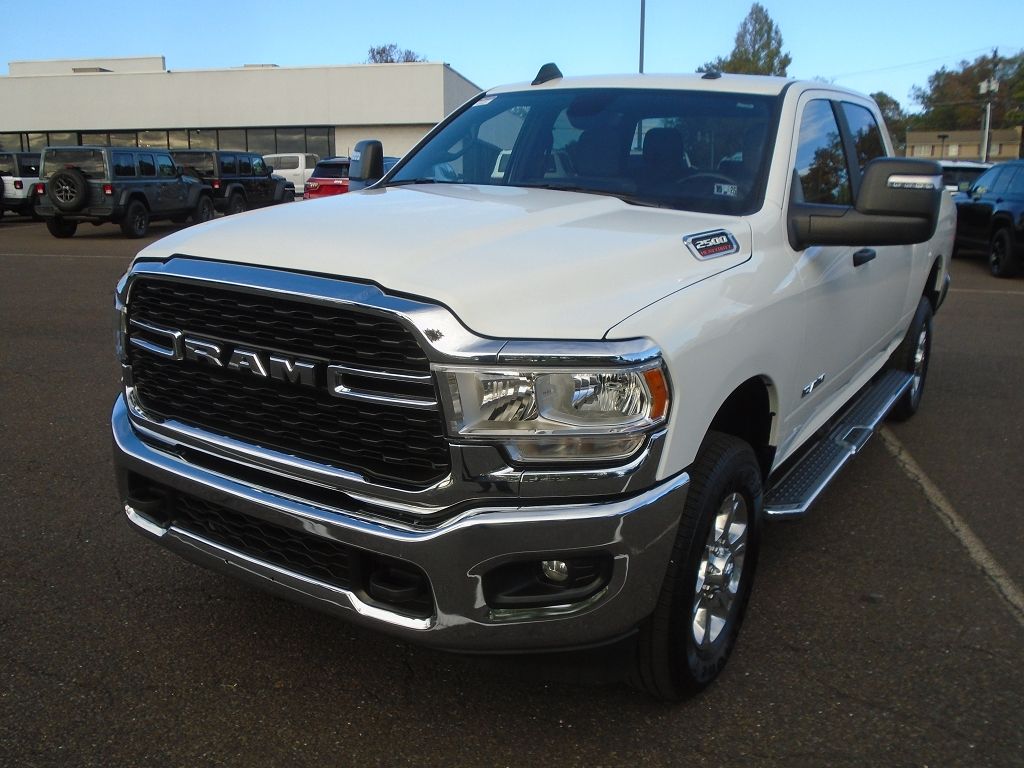 2024 Ram 2500 Big Horn photo 4