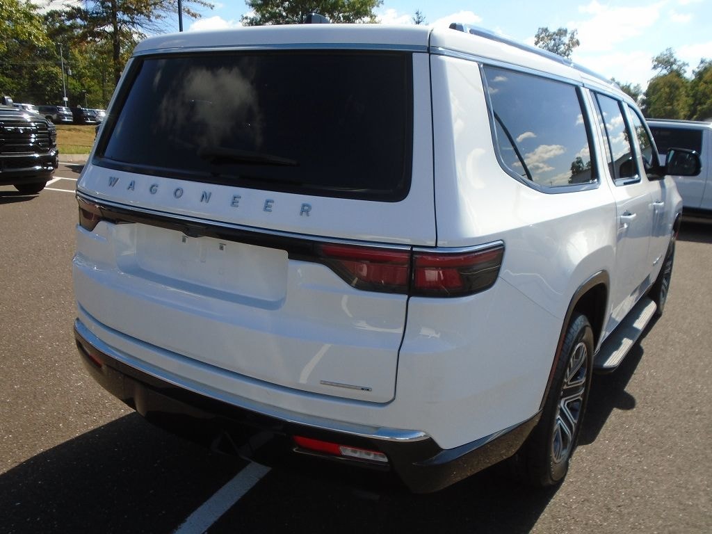 Used 2024 Jeep Wagoneer L Series II SUV