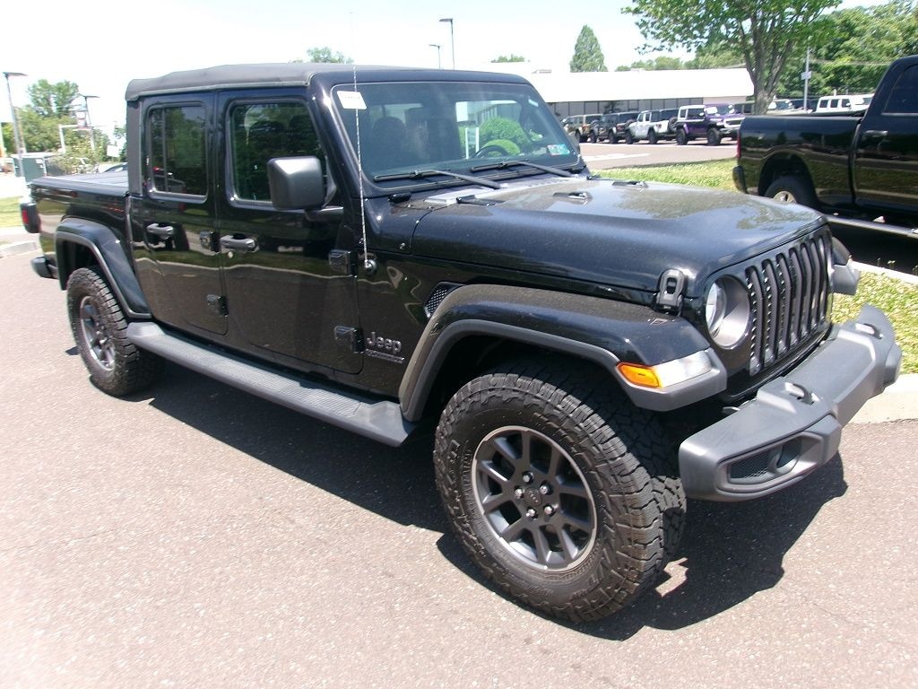 Used 2021 Jeep Gladiator Sport Truck