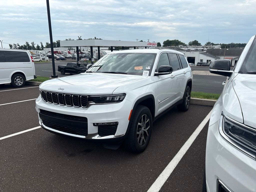 Certified 2025 Jeep Grand Cherokee L Limited SUV