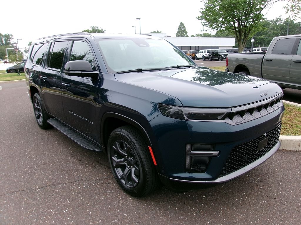 New 2026 Jeep Grand Wagoneer L Limited Altitude Sport Utility