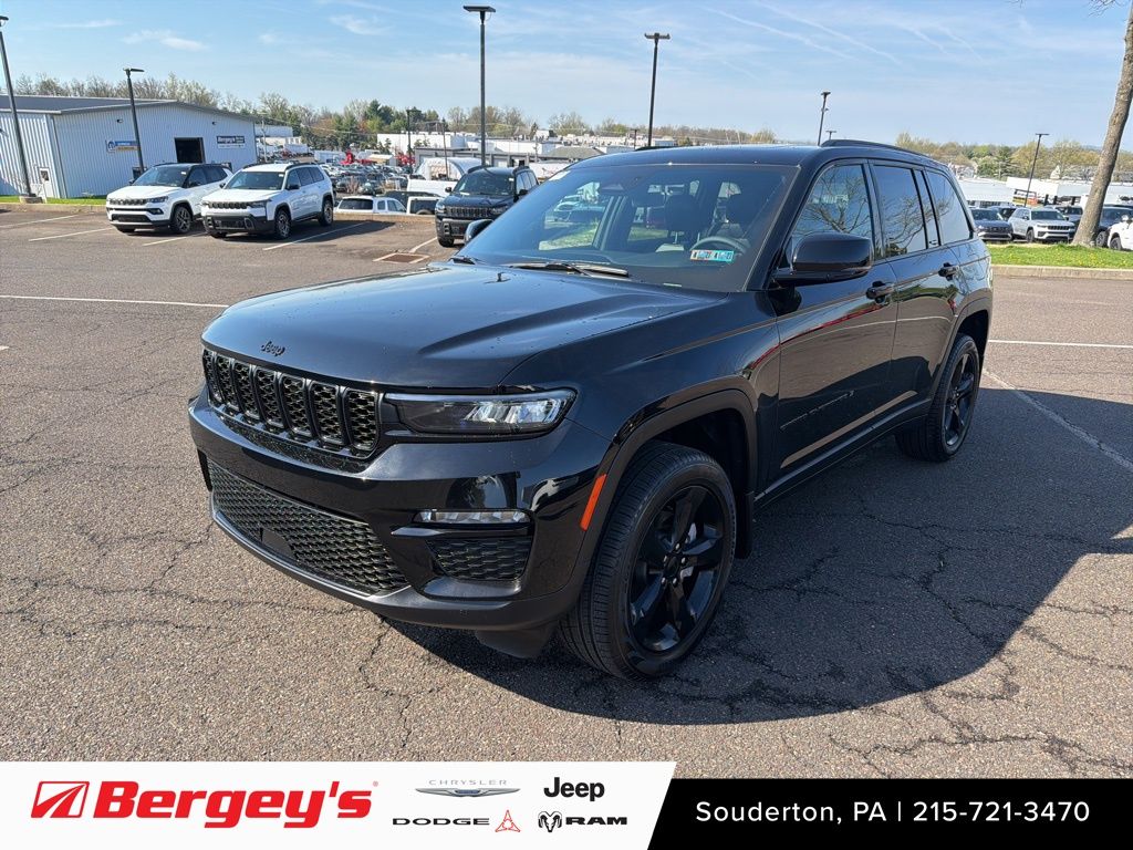 2025 Jeep Grand Cherokee SUV 