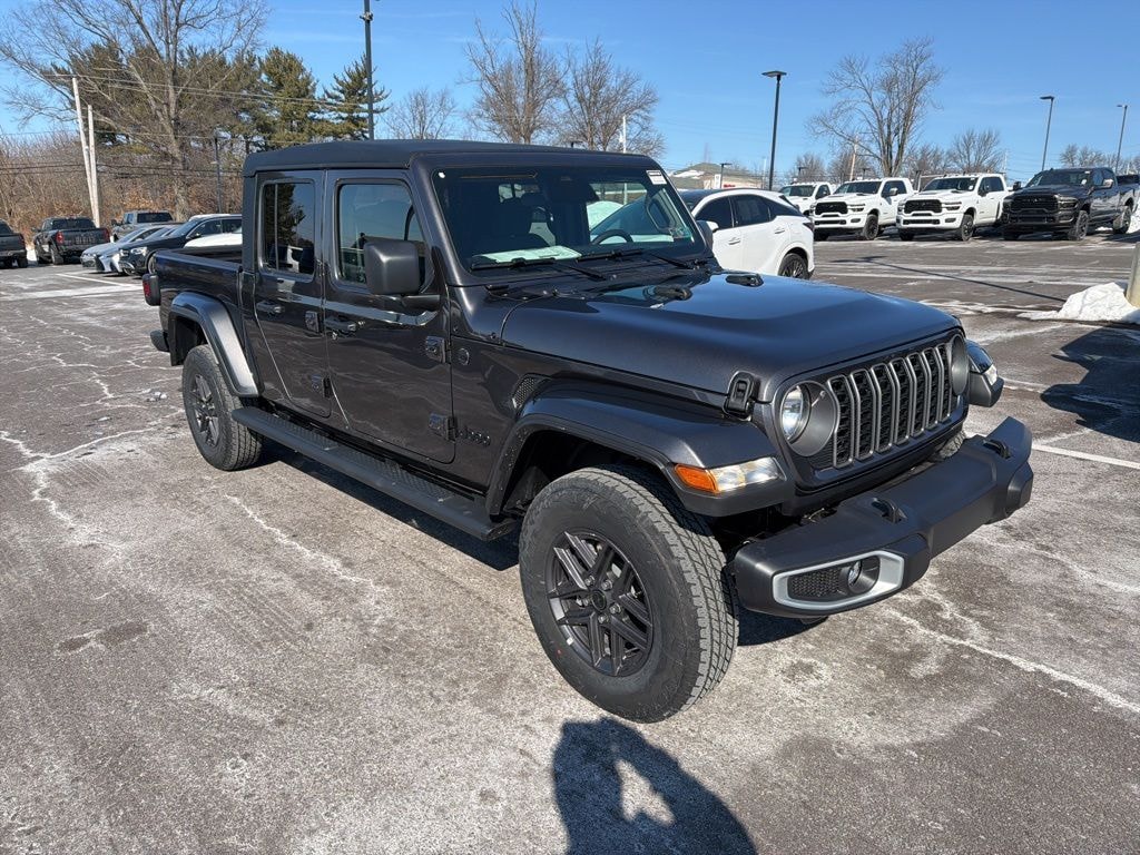 New 2026 Jeep Gladiator Sport S Pickup