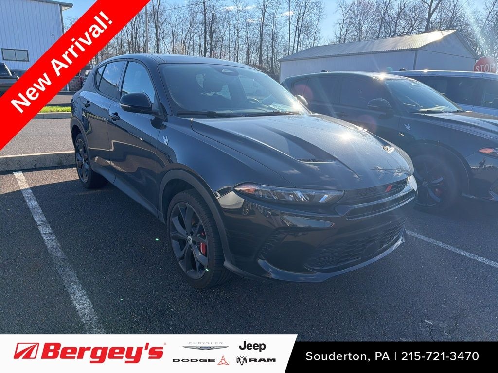Used 2024 Dodge Hornet GT Plus SUV