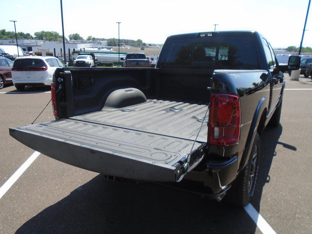 2025 RAM 2500 Limited - Photo 16