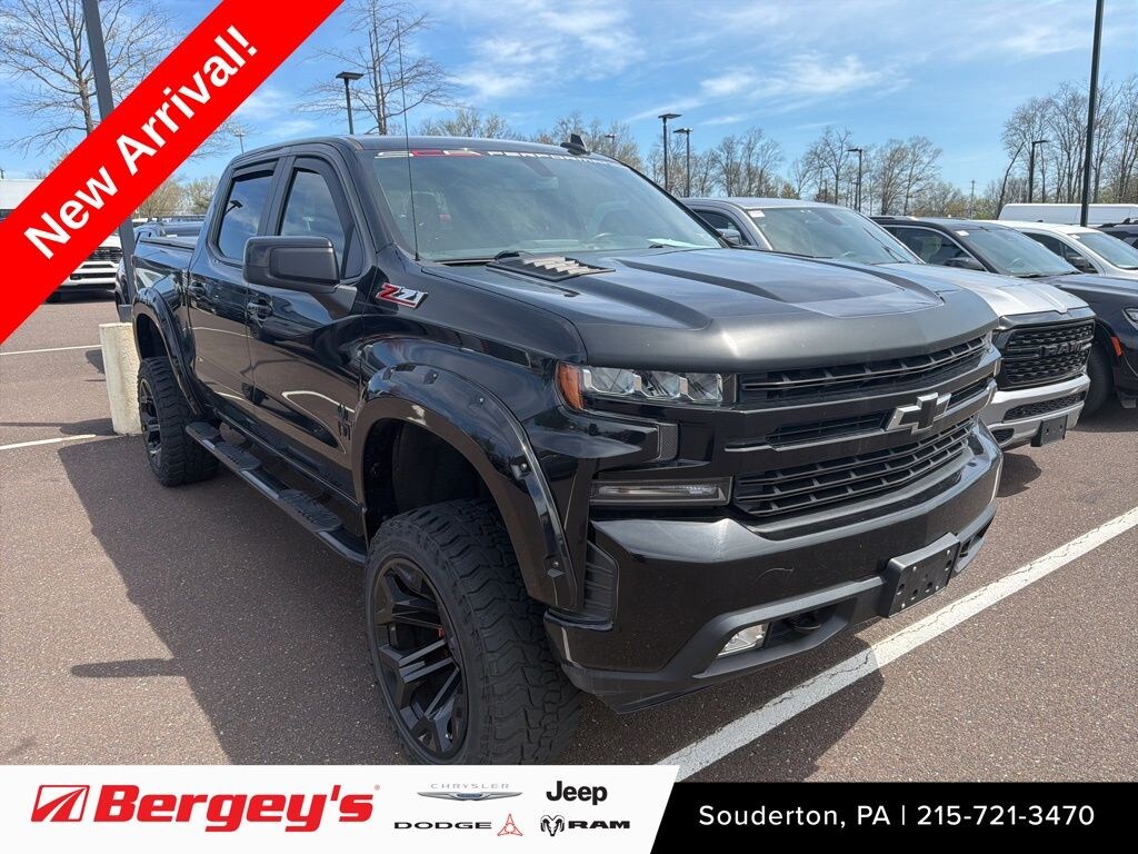 Used 2020 Chevrolet Silverado 1500 RST Truck