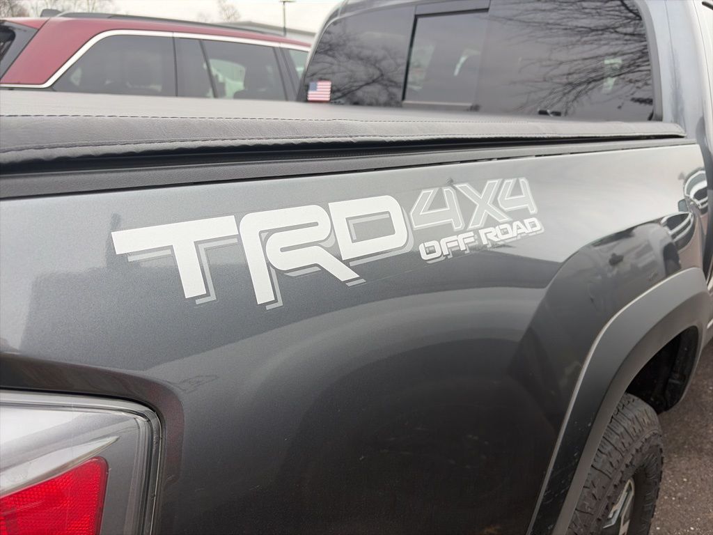 2023 Toyota Tacoma 4x4 TRD Double Cab V6 photo 4