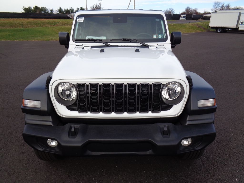 2024 Jeep Wrangler Sport S photo 4