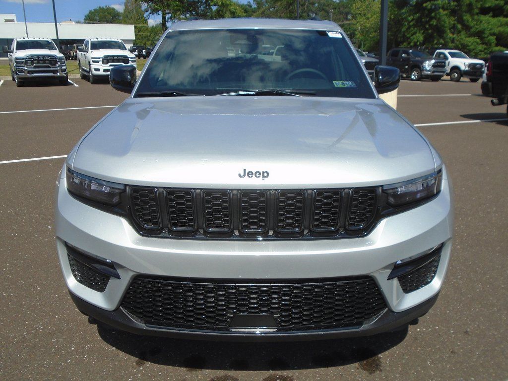 2025 Jeep Grand Cherokee Limited - Photo 5