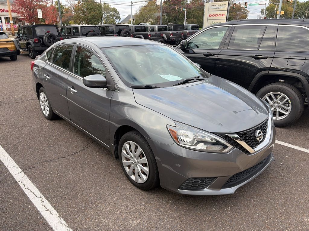 2017 Nissan Sentra SV photo 2