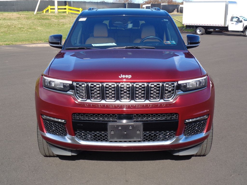2024 Jeep Grand Cherokee L Summit Reserve photo 3
