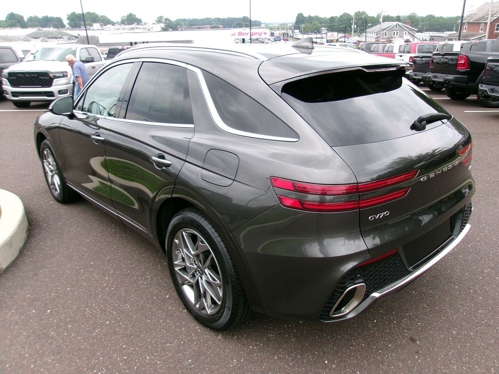 Used 2025 Genesis GV70 2.5T SUV