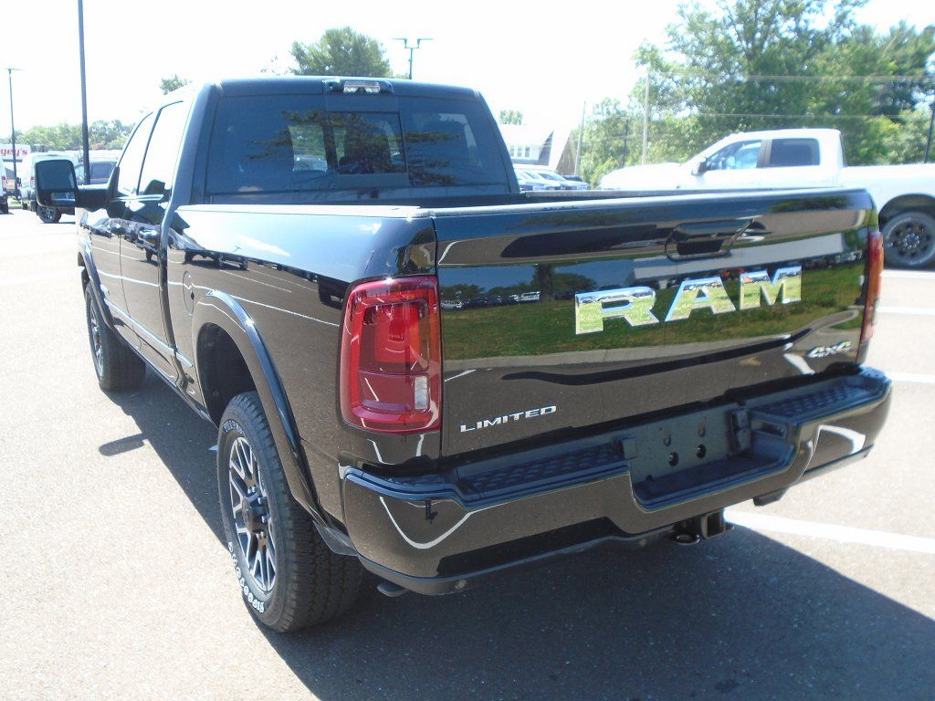 2025 RAM 2500 Limited - Photo 3