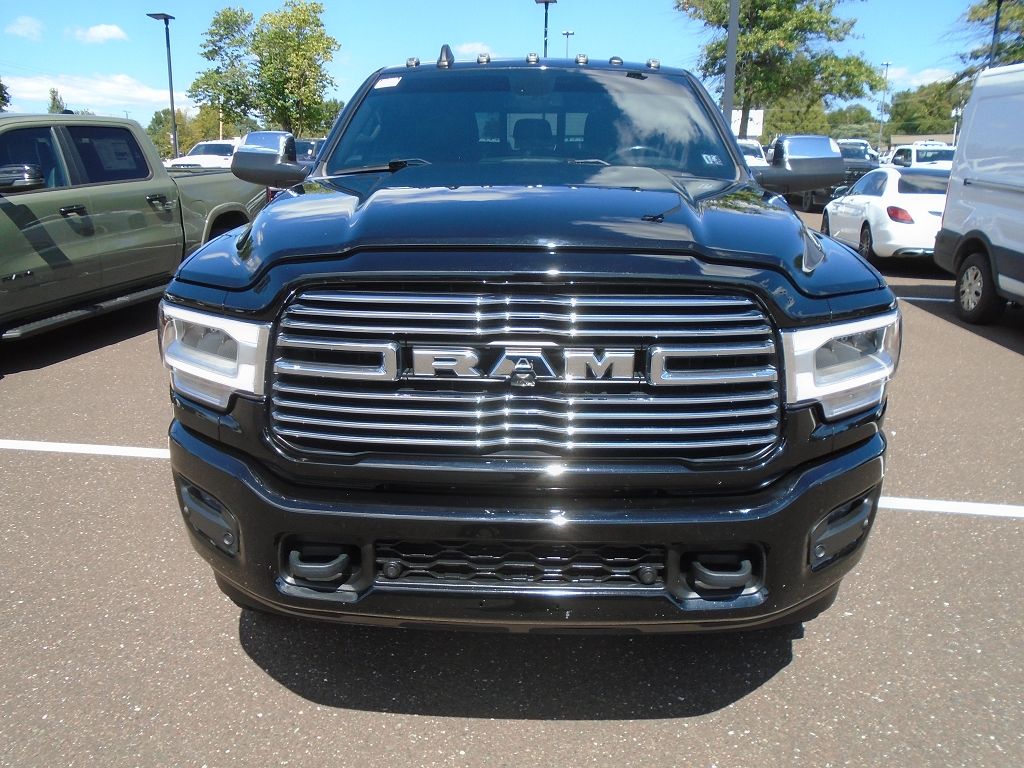 2021 Ram 2500 Laramie photo 4