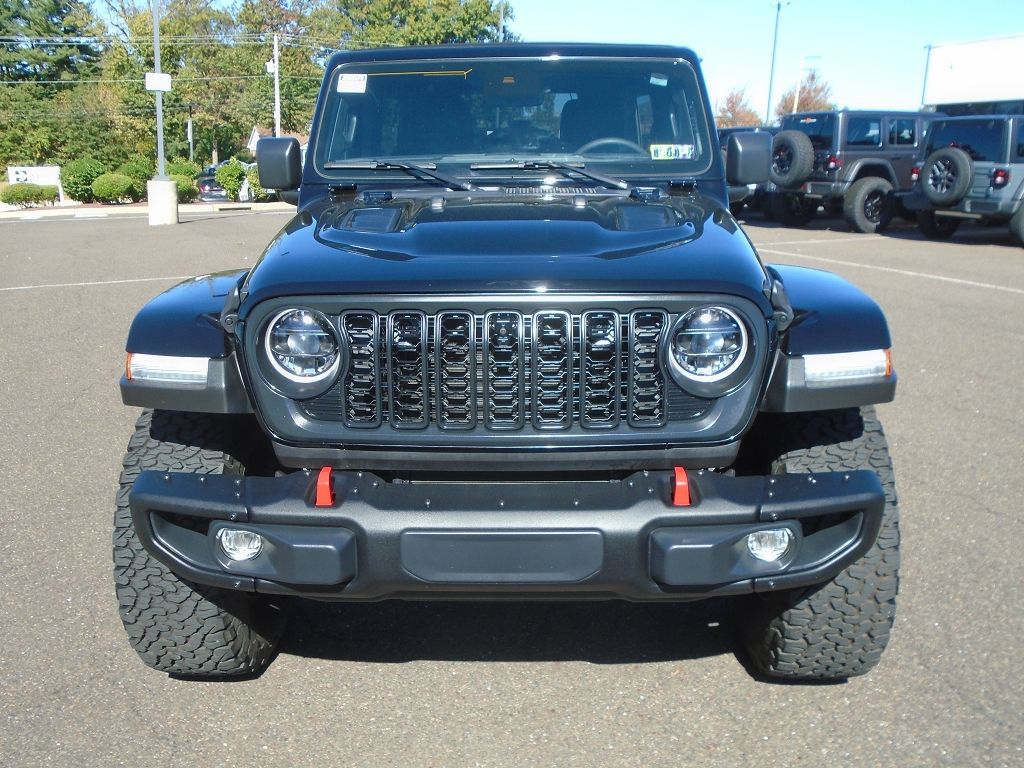 2024 Jeep Wrangler Rubicon X photo 3