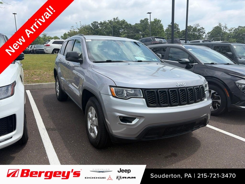 Used 2017 Jeep Grand Cherokee Laredo SUV